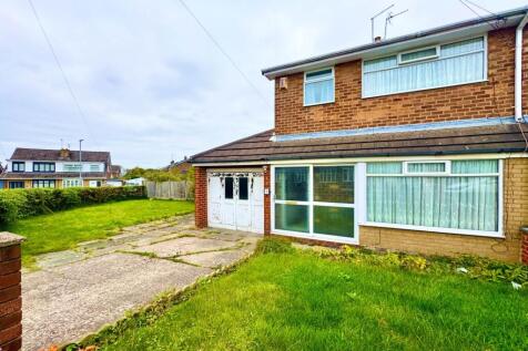 3 bedroom semi-detached house for sale