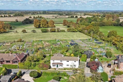 Brook Street, Kingston Blount 4 bed house for sale