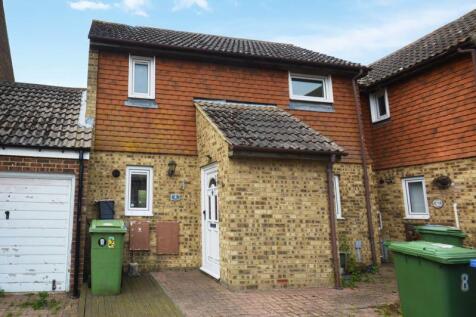 Allen Court, Sheerness 2 bed terraced house for sale
