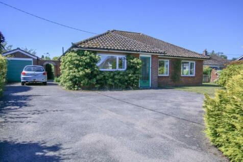 3 bedroom detached bungalow for sale