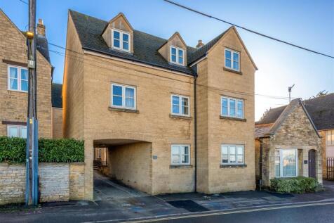 Pear Tree Court, Chipping Norton OX7 1 bed apartment for sale