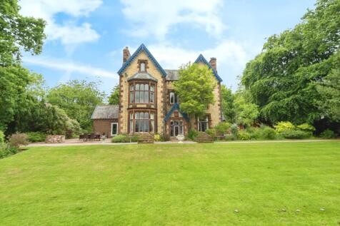 Fell Lane, Penrith CA11 8 bed detached house for sale