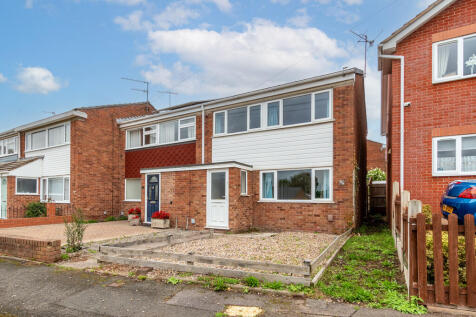 Tolladine Road, Worcester 3 bed end of terrace house for sale