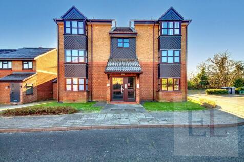 Ash Walk, Wembley HA0 Studio for sale