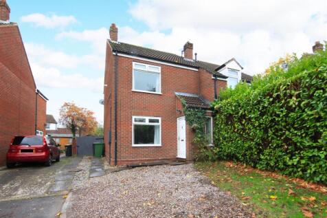 Hopkins Heath, Shawbirch 2 bed detached house for sale