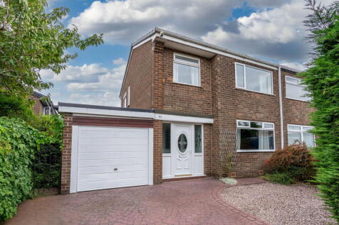 3 bedroom semi-detached house for sale