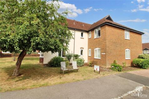 Ferndale Court, Thatcham RG19 2 bed apartment for sale