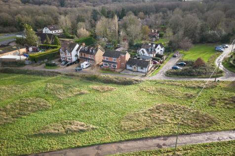 Mid Holmwood, Dorking 4 bed detached house for sale