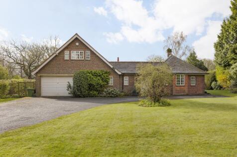 4 bedroom bungalow for sale