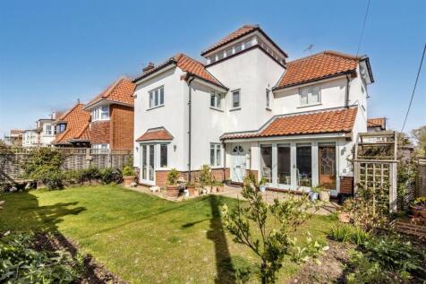Pier Avenue, Southwold IP18 3 bed detached house for sale