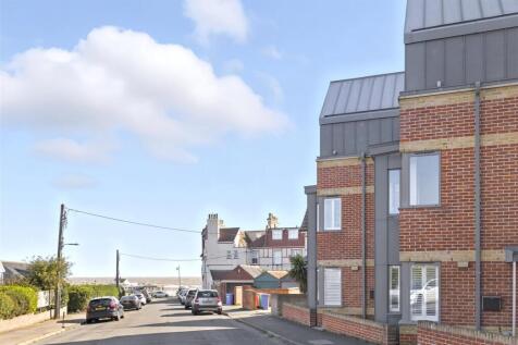 Fieldstile Road, Southwold IP18 3 bed end of terrace house for sale