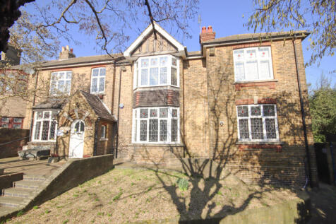 10 bedroom semi-detached house for sale