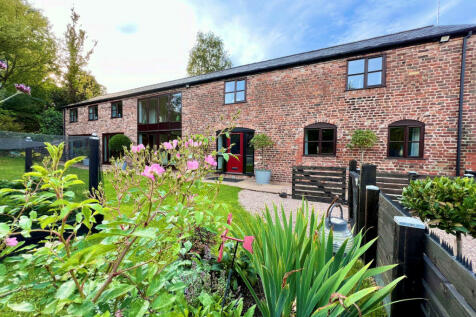 4 bedroom barn conversion for sale