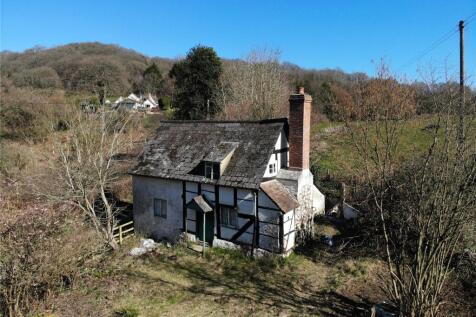 2 bedroom detached house for sale