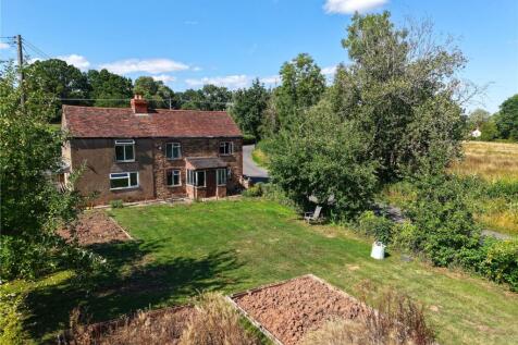 Mill Lane, Kilcot, Gloucestershire, GL18 3 bed detached house for sale