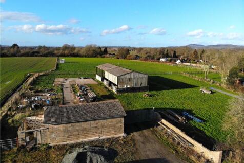 Detached house for sale