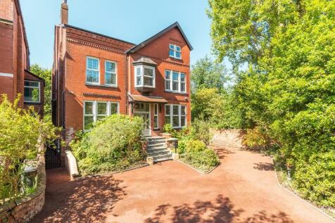 7 bedroom detached house for sale