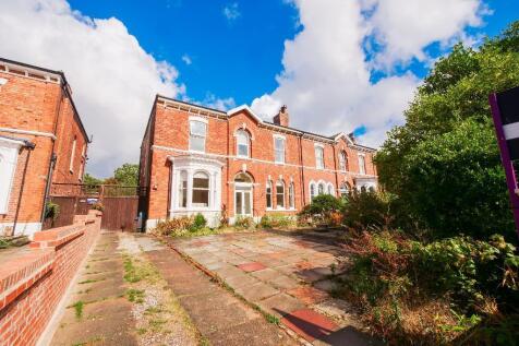 7 bedroom semi-detached house for sale