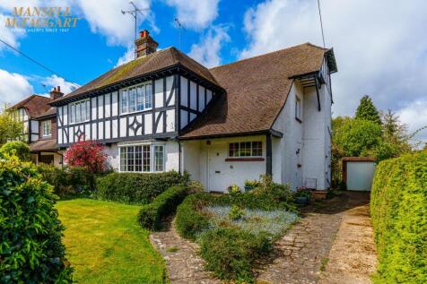 3 bedroom semi-detached house for sale