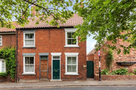 Beck Hill, Barton Upon Humber, North... 2 bed end of terrace house for sale