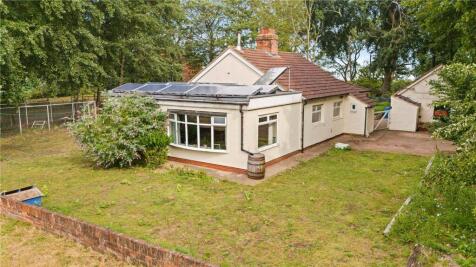 4 bedroom bungalow for sale