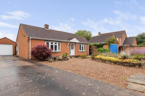 St Helens Way, Hemswell, DN21 3 bed bungalow for sale