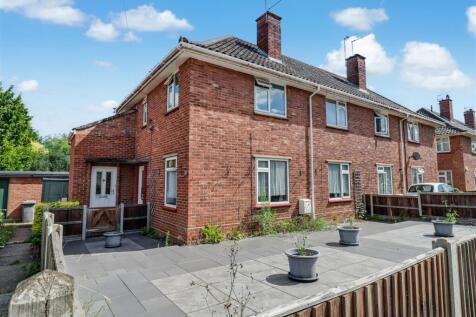 Freshfield Close, Norwich NR5 2 bed apartment for sale