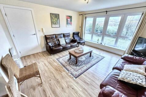 North West Side, Gateshead, Tyne and... 2 bed apartment for sale
