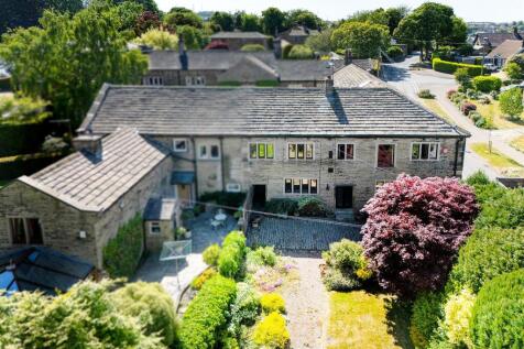 Toothill Lane, Brighouse 4 bed terraced house for sale