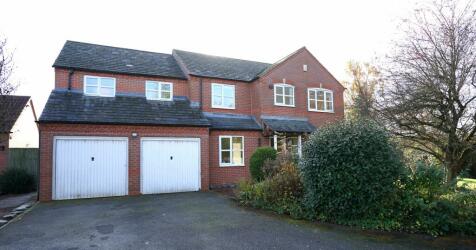 5 bedroom detached house for sale