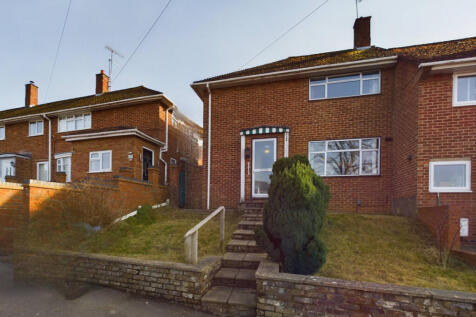 Northridge Way, Hemel Hempstead, HP1 3 bed end of terrace house for sale