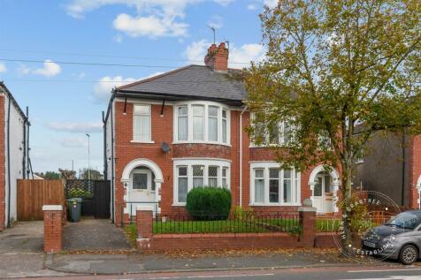 3 bedroom semi-detached house for sale