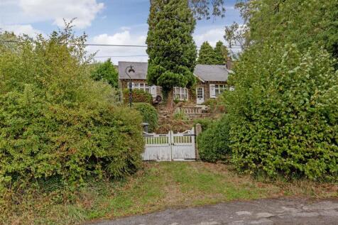 Ashopton Road, Bamford, Hope Valley 3 bed detached house for sale