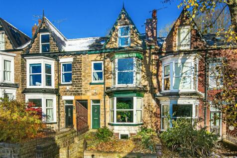 4 bedroom terraced house for sale