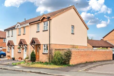 Fontana Close, Bristol BS30 2 bed end of terrace house for sale
