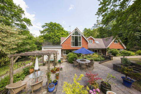 Glenmore Road, Crowborough 4 bed detached house for sale