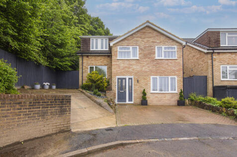 Barnfield, Crowborough 4 bed detached house for sale