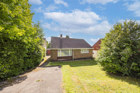 High Cross Fields, Crowborough 2 bed detached bungalow for sale