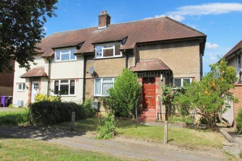 Hall Mead, Letchworth Garden City, SG6 3 bed semi