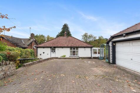 2 bedroom detached bungalow for sale