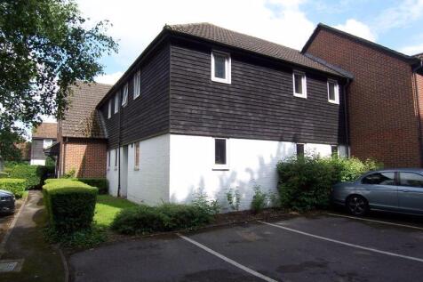 Studio flat for sale