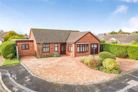 8 Fielding Close, Broseley, Shropshire 3 bed bungalow for sale