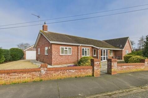 Tower Road, Downham Market PE38 3 bed detached bungalow for sale