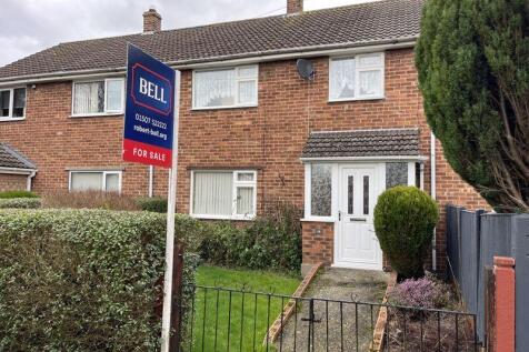 16 Hansards Drive, Wragby 3 bed terraced house for sale