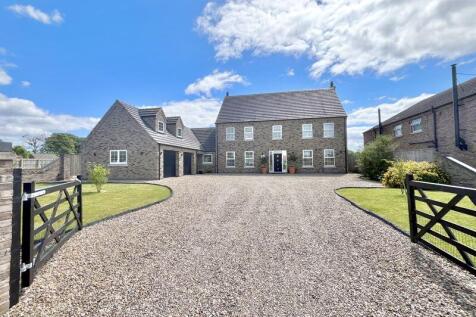 Strawberry View, Wainfleet Road... 6 bed detached house for sale