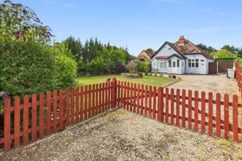 Burley, Boston Road, Horncastle 2 bed bungalow for sale