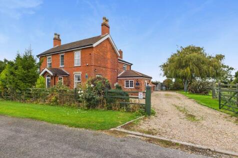 Waynflete House, Wainfleet Bank... 3 bed detached house for sale