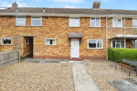 Cholderton Road, Newton Tony, SP4 0HJ 3 bed terraced house for sale