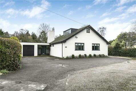 Green Road, Egham, Surrey, TW20 5 bed detached house for sale