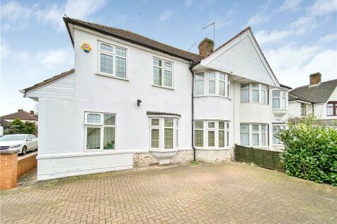 6 bedroom semi-detached house for sale